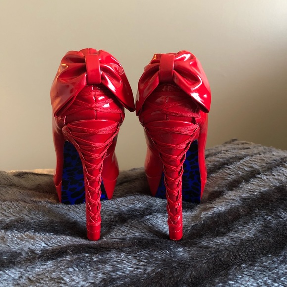 Betseyville Stillettos - Picture 2 of 7